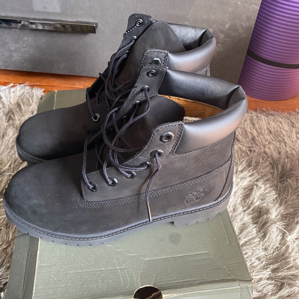 Timberland 6inch Premium Black Nubuck